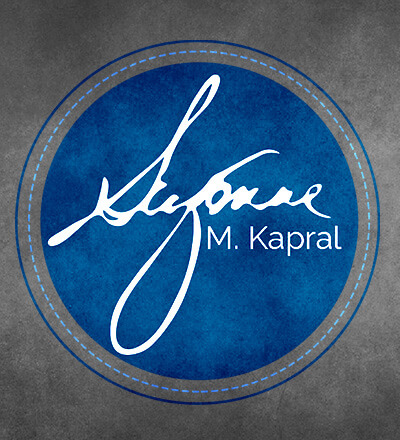 Suzanne Kapral logo